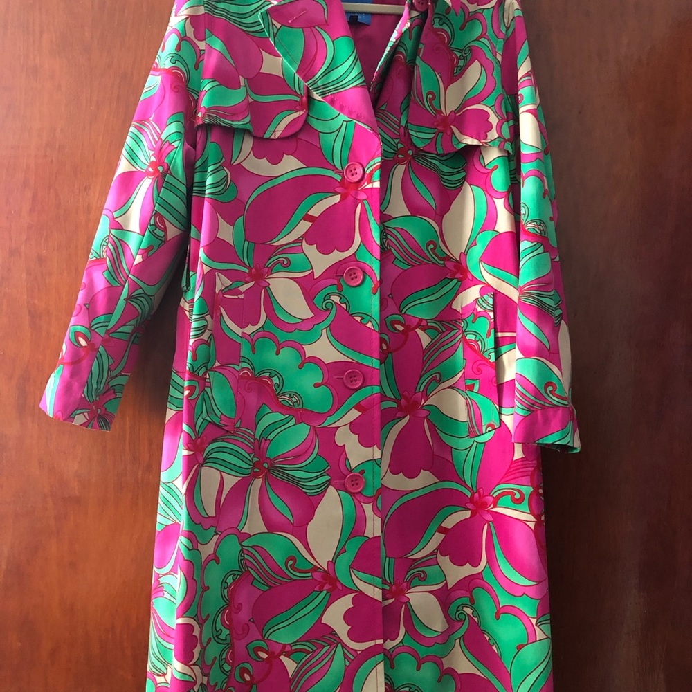 Escada Sport Trench coat. Size EU 42.  Missing belt. Length is 42 inches $100.00